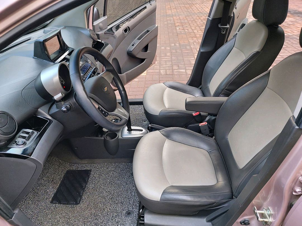 개인이팝니다. 5만키로 스파크 오토 경차 소형차 저렴하게 팝니다.--6