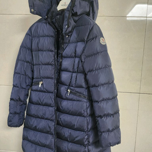 정품 몽클레어 키즈 여아 패딩 샤르팔 8y 이미지