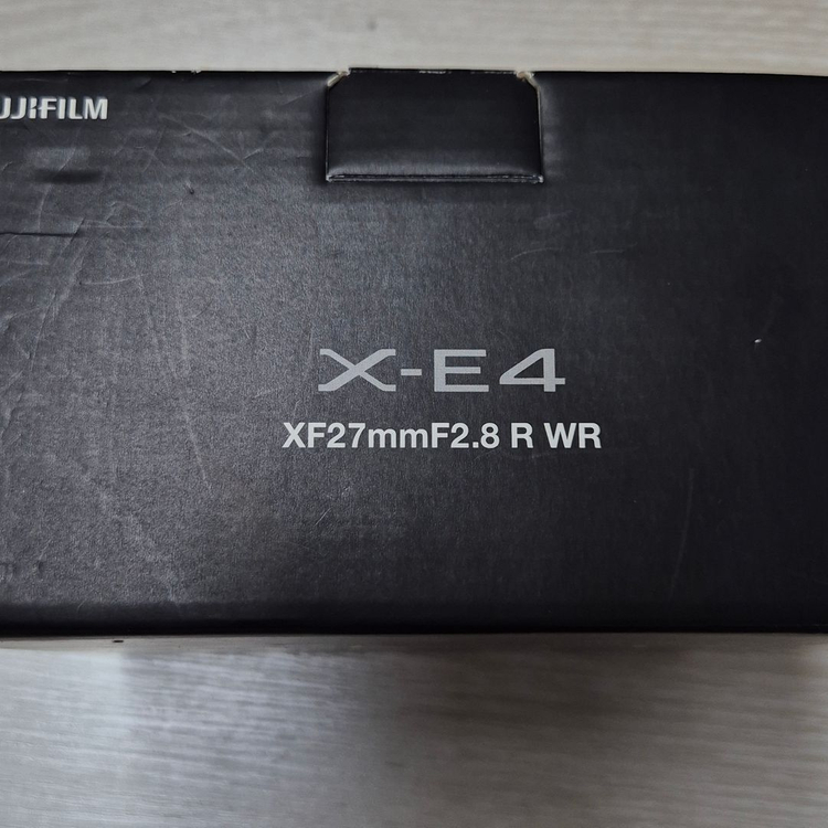 후지필름 X-E4 팝니다 (렌즈팔림) 이미지