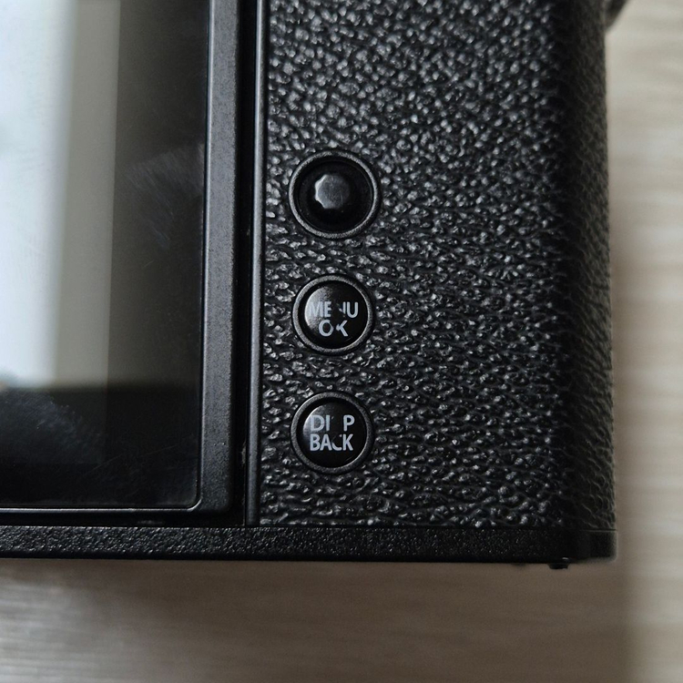 후지필름 X-E4 팝니다 (렌즈팔림) 이미지