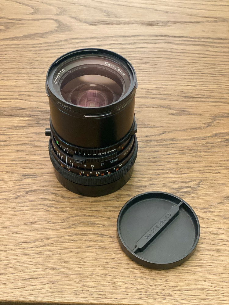 핫셀 중형 필름카메라 503cw 와 랜즈 일괄판매합니다. 이미지