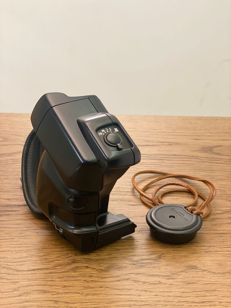 핫셀 중형 필름카메라 503cw 와 랜즈 일괄판매합니다. 이미지