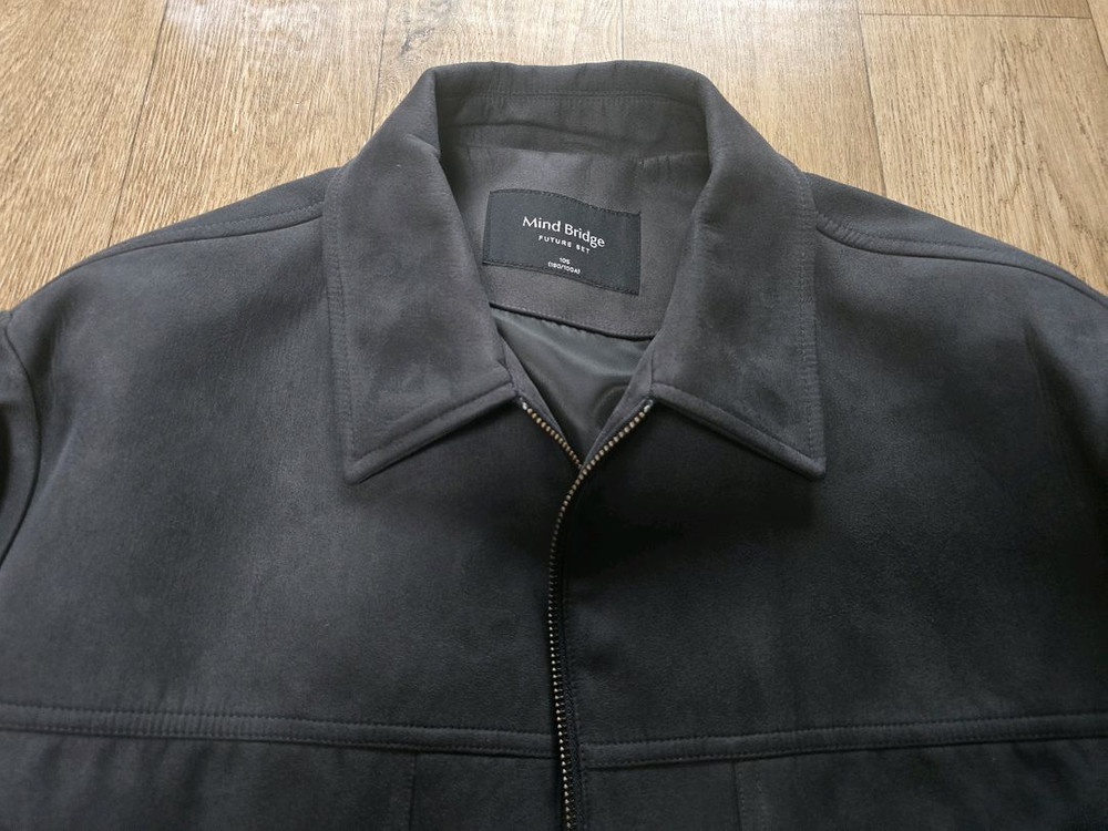 마인드브릿지 스웨이드 트러커 점퍼 다크그레이 팝니다--2