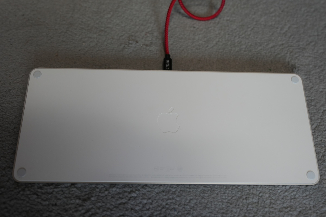 애플 키보드 & 마우스 정품을 15만원에 판매--3