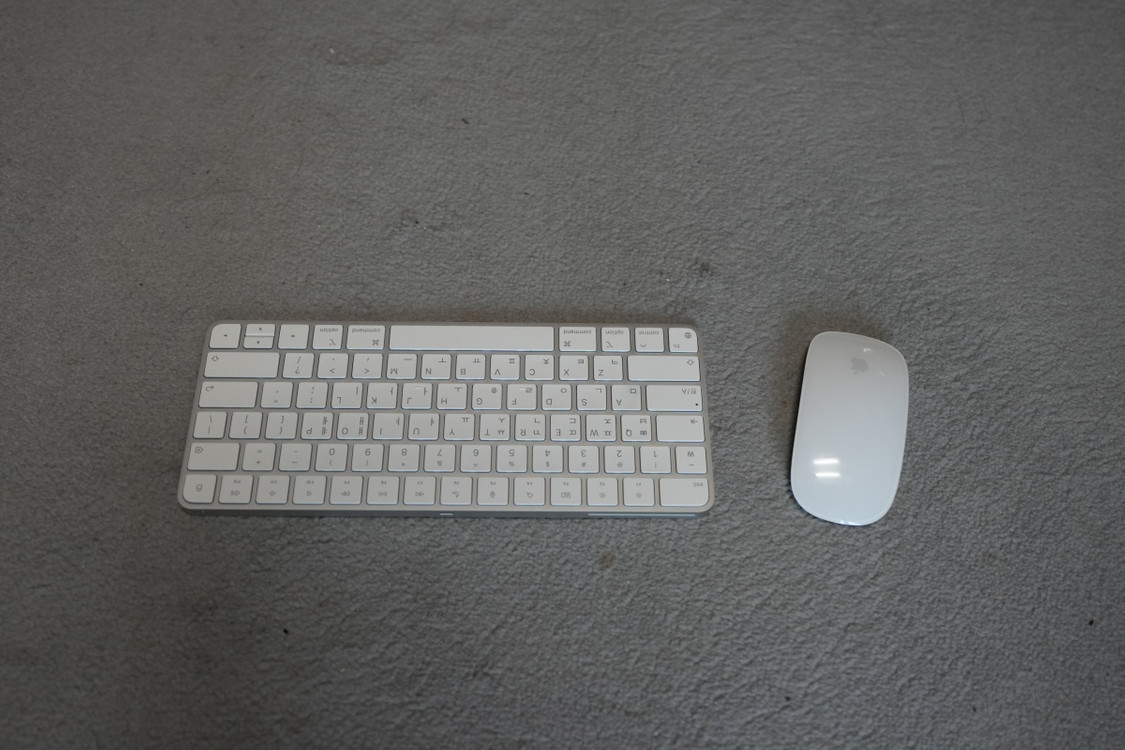 애플 Apple 맥북 무선 키보드 마우스 세트--1