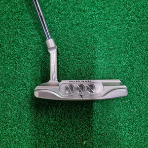 Scotty Cameron 스카티카메론 슈퍼 셀렉트 뉴포트 퍼터 이미지