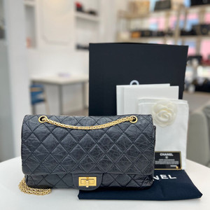 [중고명품 럭스올 울산점]샤넬 2.55 빈티지 라지 플랩 숄더백 19번대