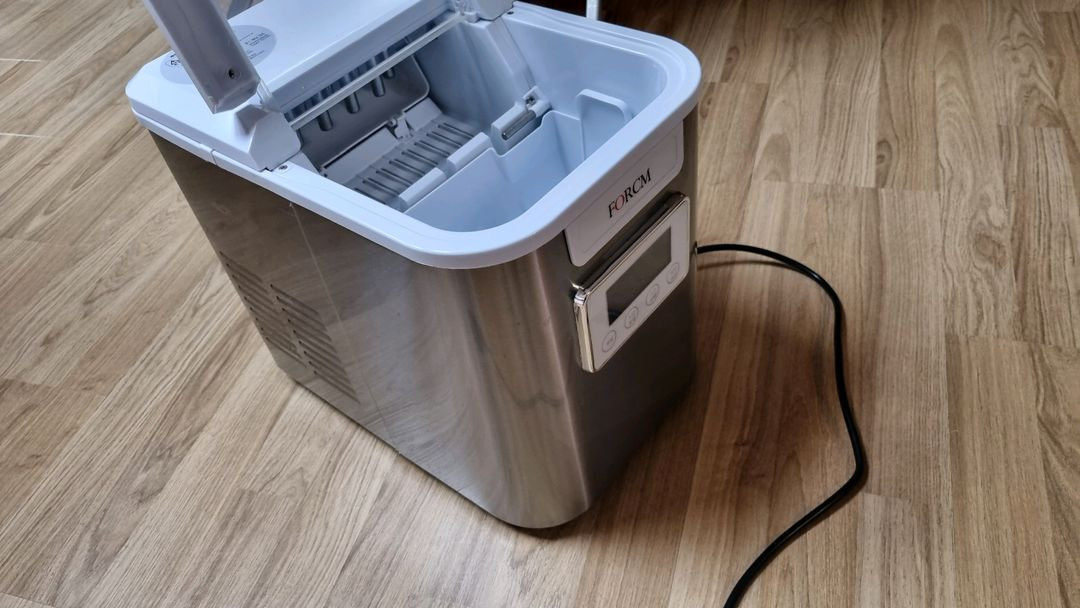 [S급/한철사용] 포시엠 스텐 제빙기(CM-512SS) 판매합니다 (캠핑/가정용)--3