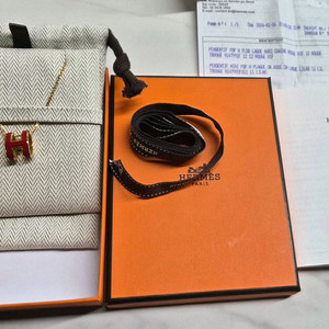 에르메스 팝아슈 목걸이