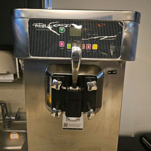 파스모 s130f 소프트 아이스크림 요거트 메이커 업소용 카페 머신기 팝니다