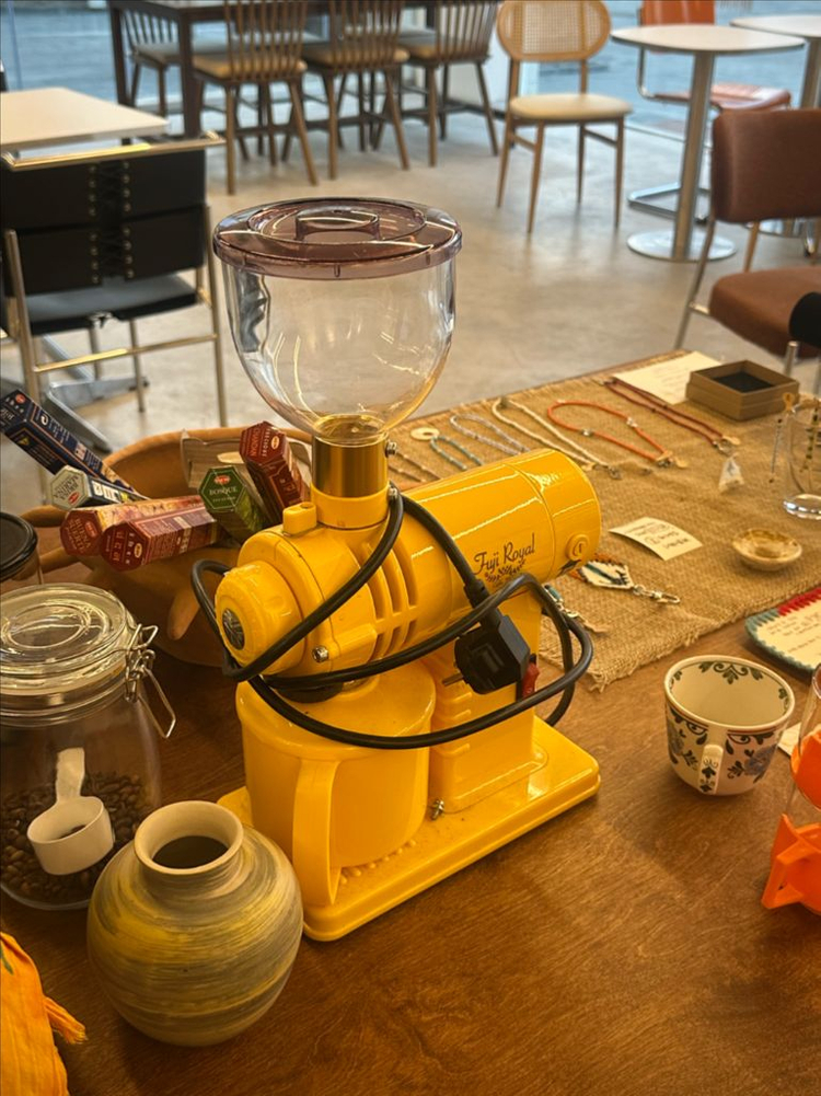 커피 그라인더 후지로얄 r220 이미지