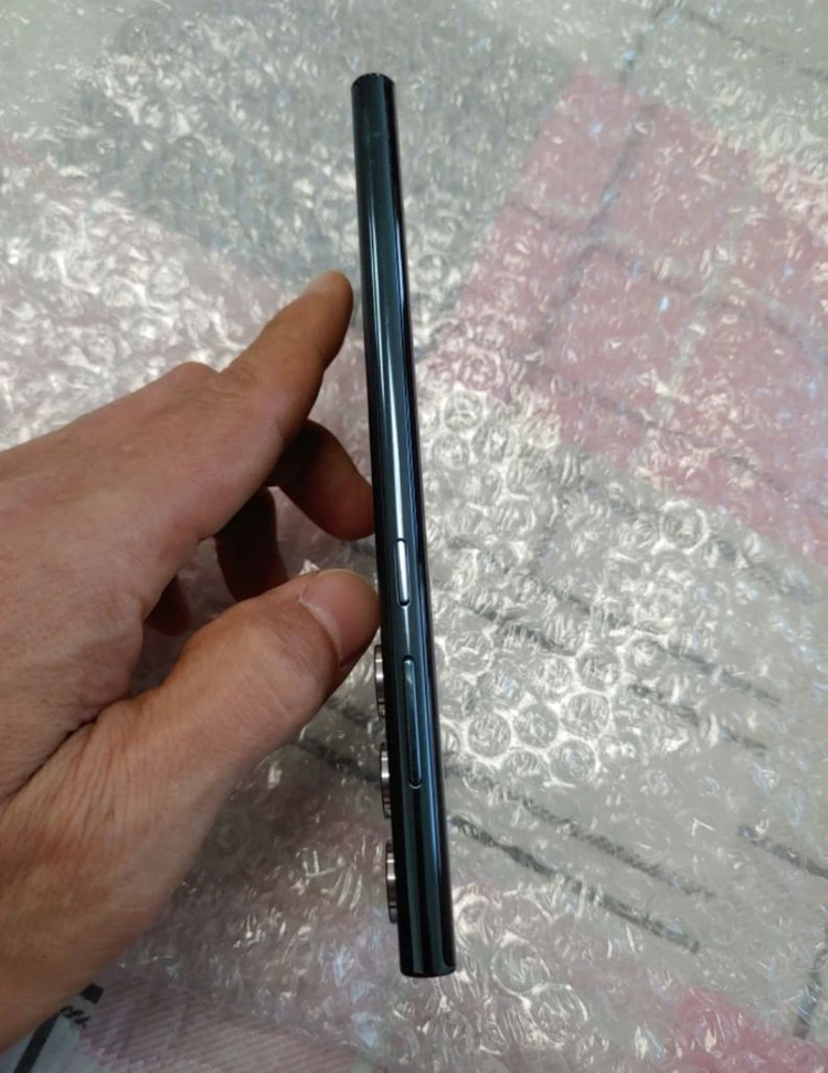 풀박 S급 ㅡ 갤럭시 S22울트라 256GB + 새케이스--5