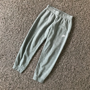 나이키 키즈 츄리닝 150 이미지