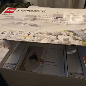 레고 21050 / (레고 스튜디오 아키텍쳐 21050) 판매합니다