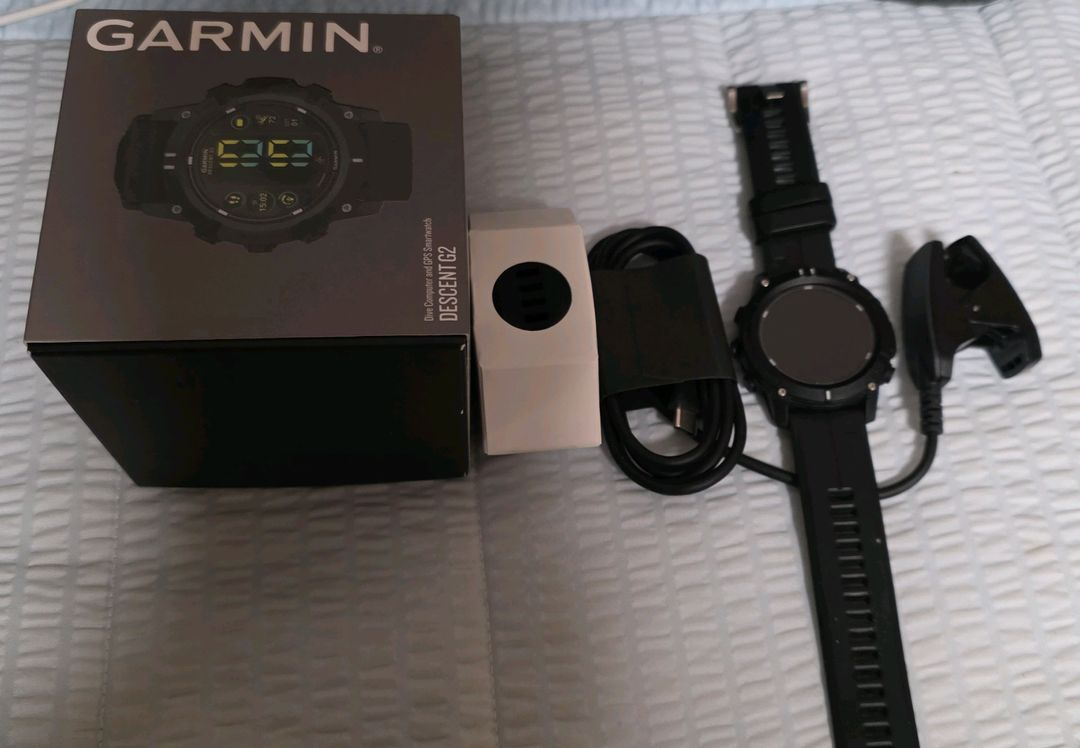 가민 Descent G2 GPS 스마트워치 이미지