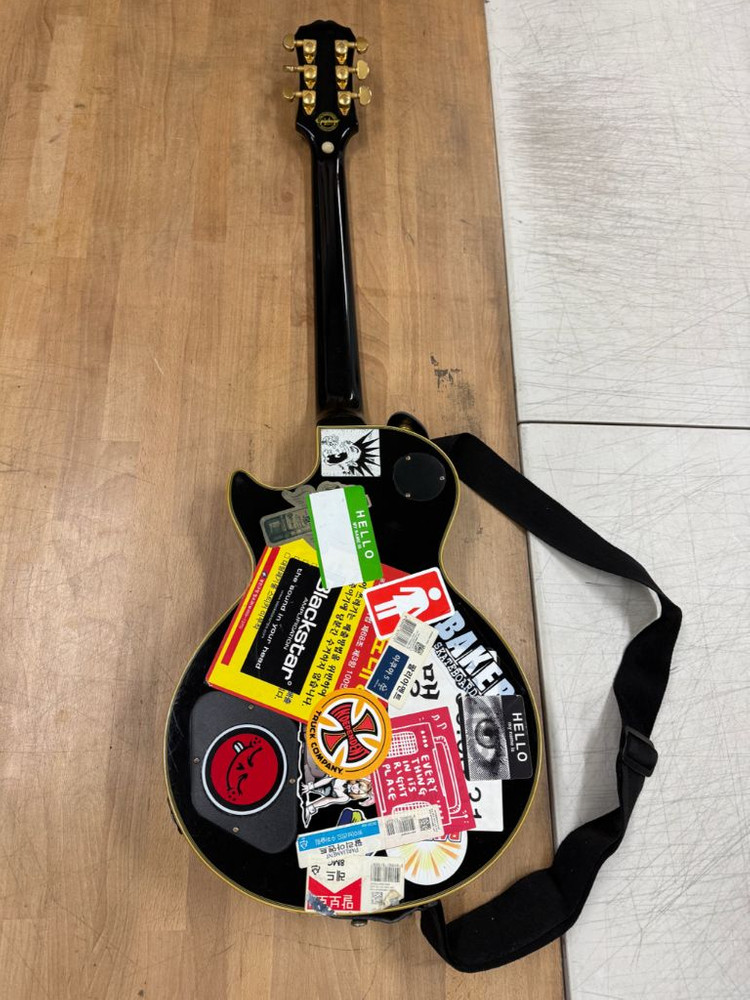 에피폰 레스폴 커스텀 2017년 일렉 기타--1