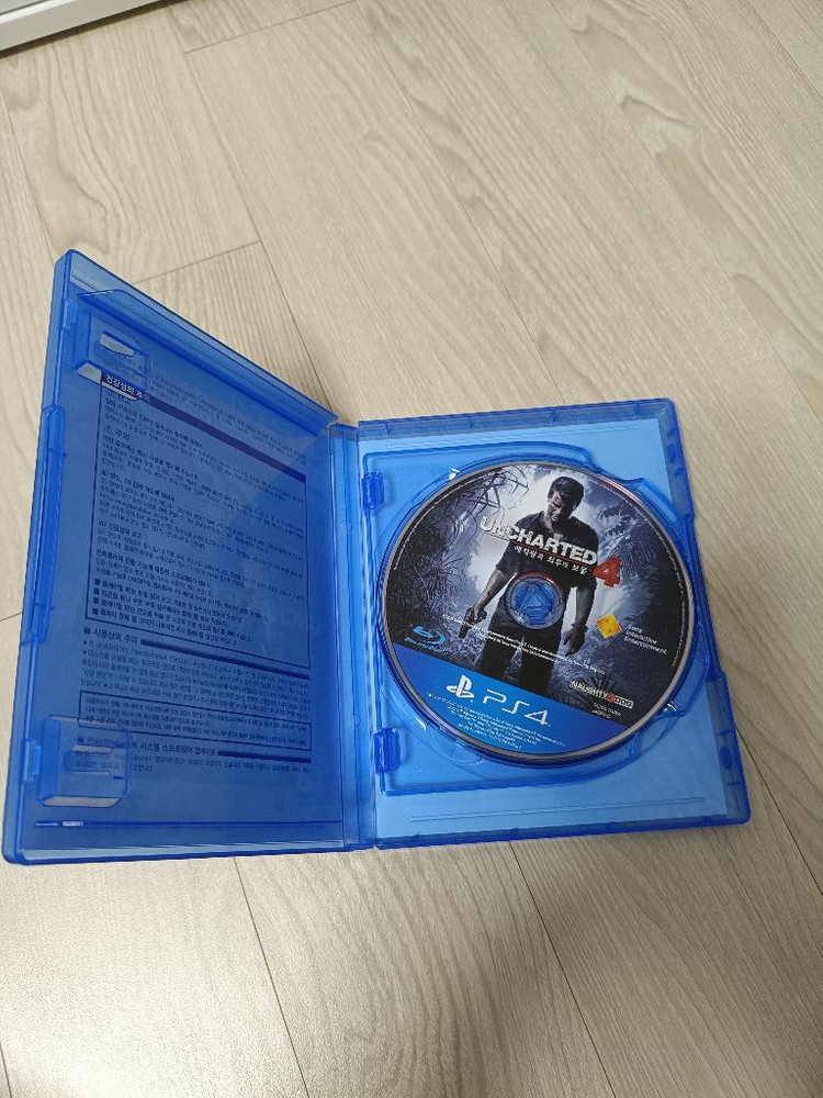 ps4 플스4 언차티드4+그란투리스모 스포츠 이미지