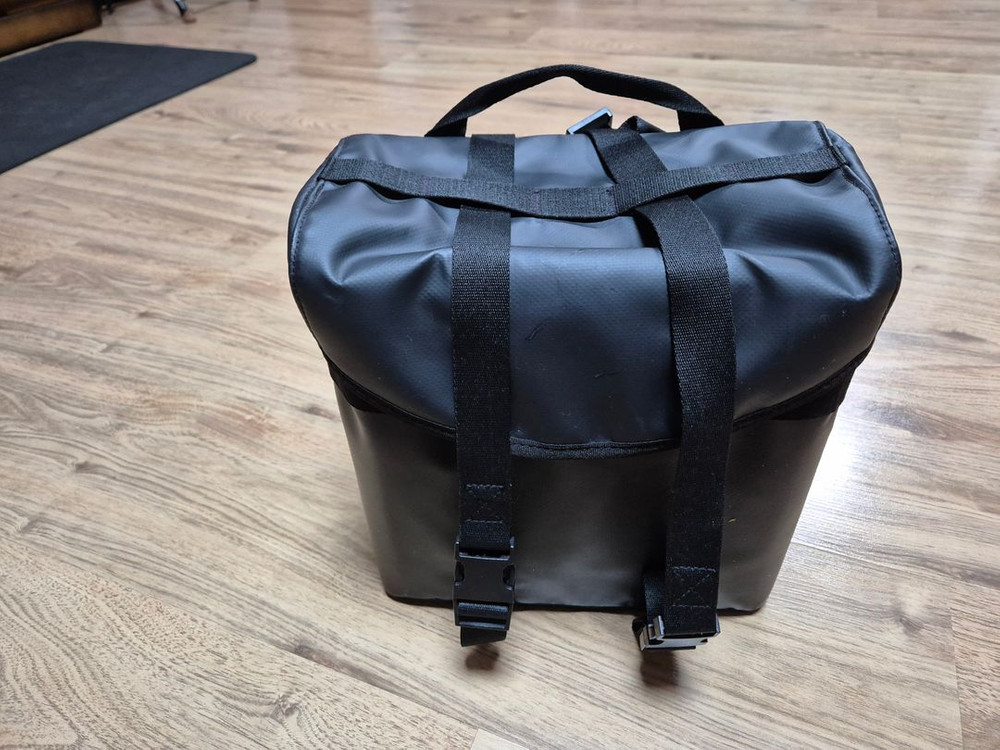 혼다 ST125(닥스 125) 정품 사이드랙 및 사이드백 이미지