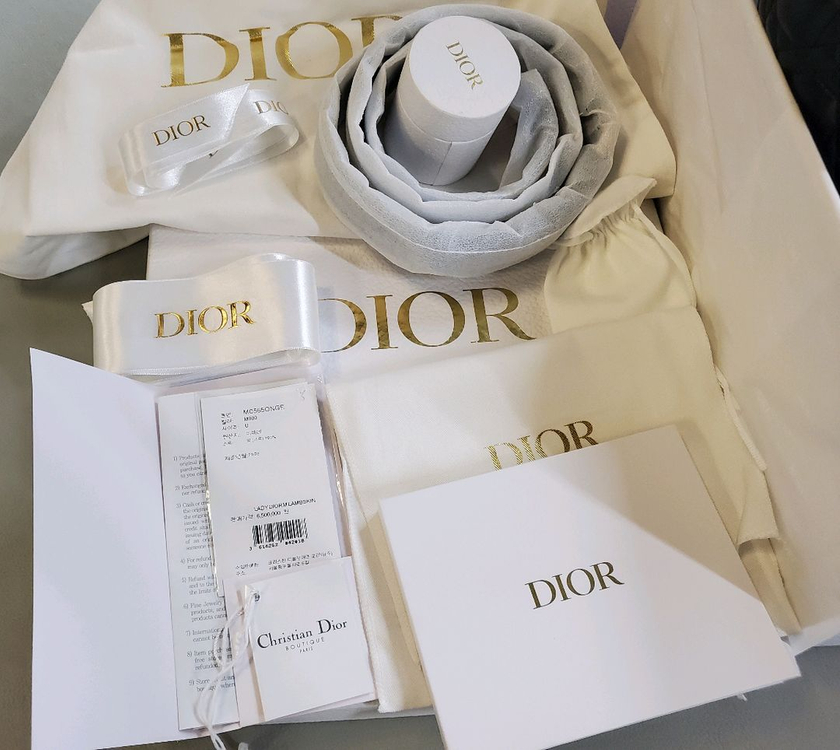 디올 레이디백 렘스킨 블랙 미디움 디올 미차 포함 팝니다--1