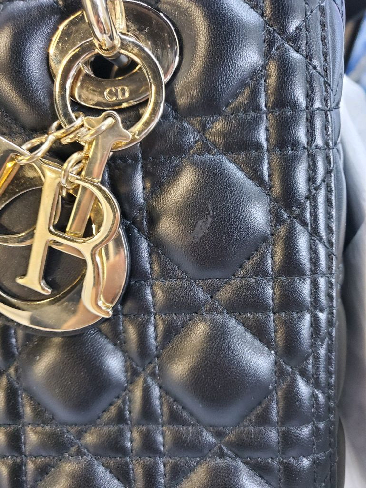 디올 레이디백 렘스킨 블랙 미디움 디올 미차 포함 팝니다--4