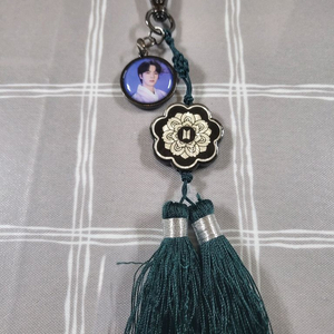 bts 방탄소년단 진 방탄 석진 달마중 자개 키링 굿즈 이미지