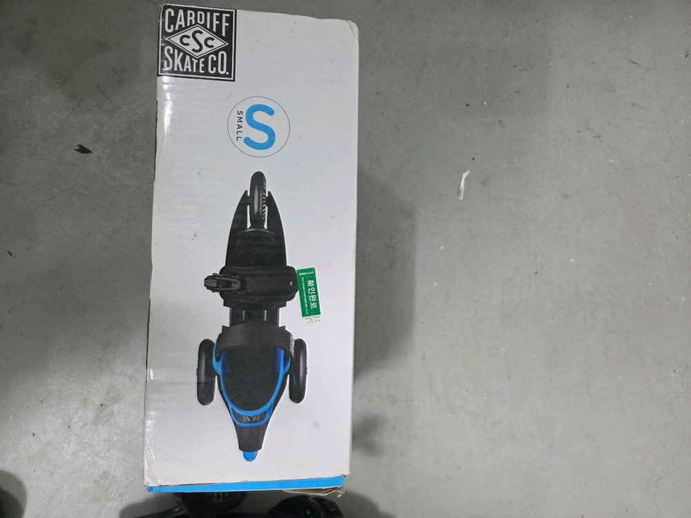 카디프 크루저 스케이트 L와 S 사이즈 각1개씩--4