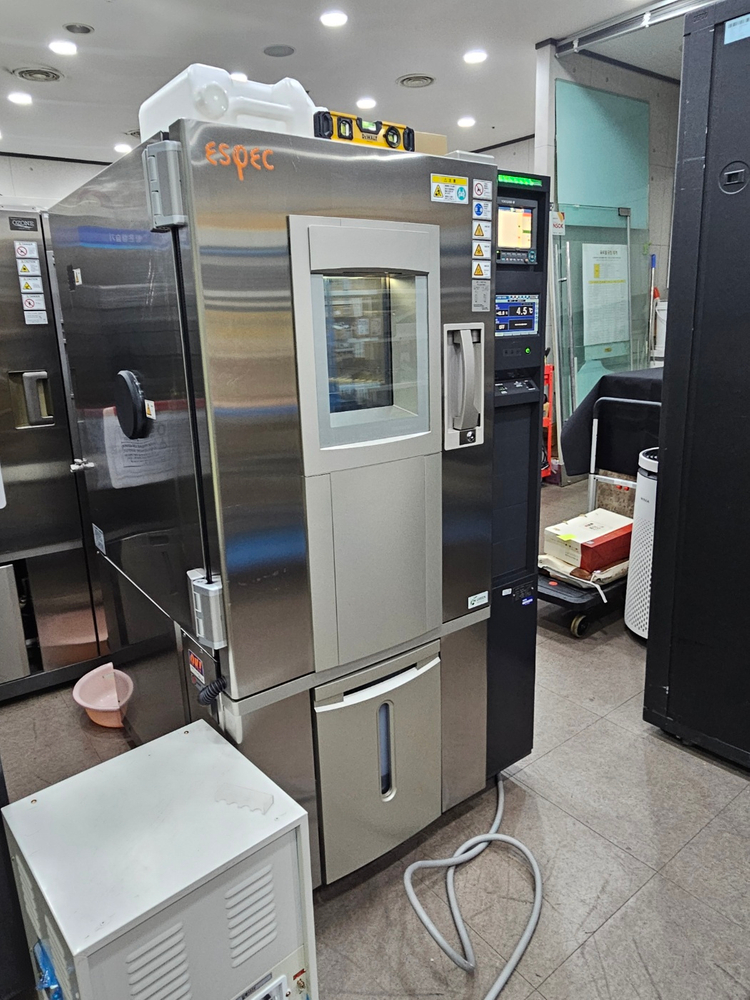 ESPEC PL-2J 온습도 챔버 중고 A급 판매 (직수옵션 포함)--1