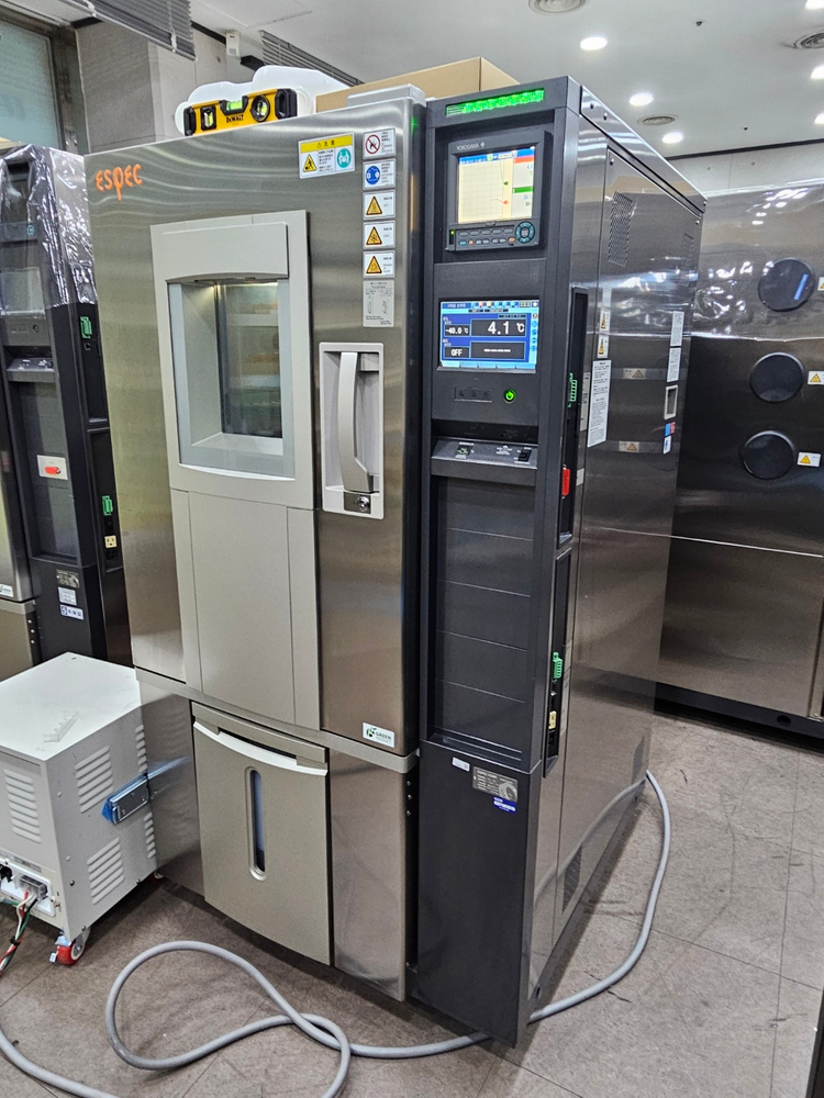 ESPEC PL-2J 온습도 챔버 중고 A급 판매 (직수옵션 포함)--2