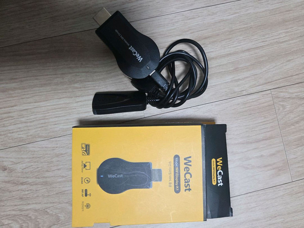 WeCast WiFiDisplay-K1 미러링 동글--1