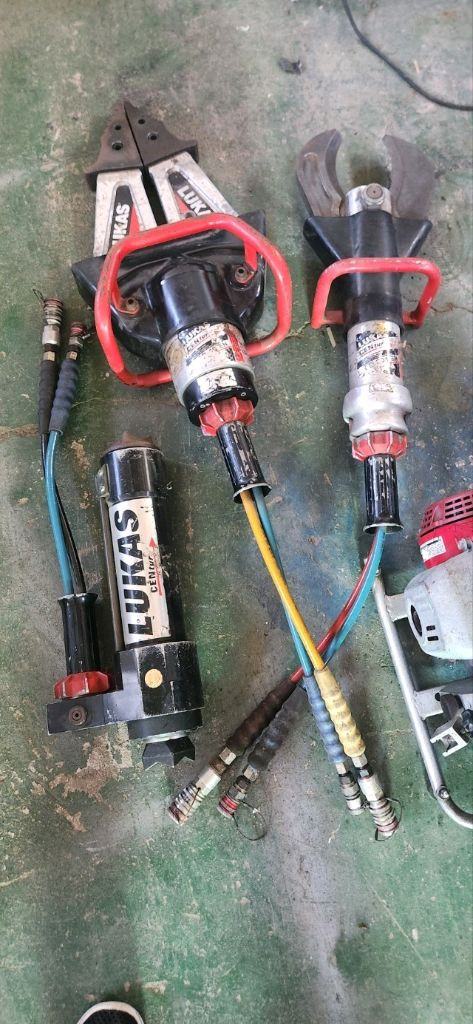 유압장비 유압펌프/유압램/유압전개기/유압가위 이미지