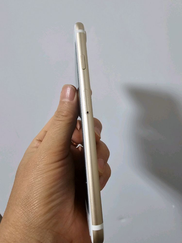 d120. 아이폰 7 128기가--3