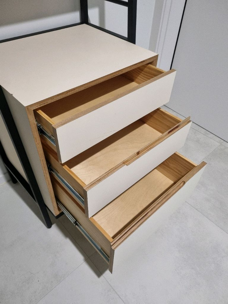 카레클린트 원목 선반 서랍장 이미지