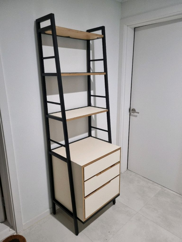 카레클린트 원목 선반 서랍장 이미지