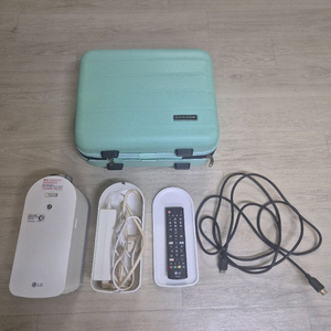 LG 시네빔 HF80JA (2000안시/레이저 광원) 팝니다.