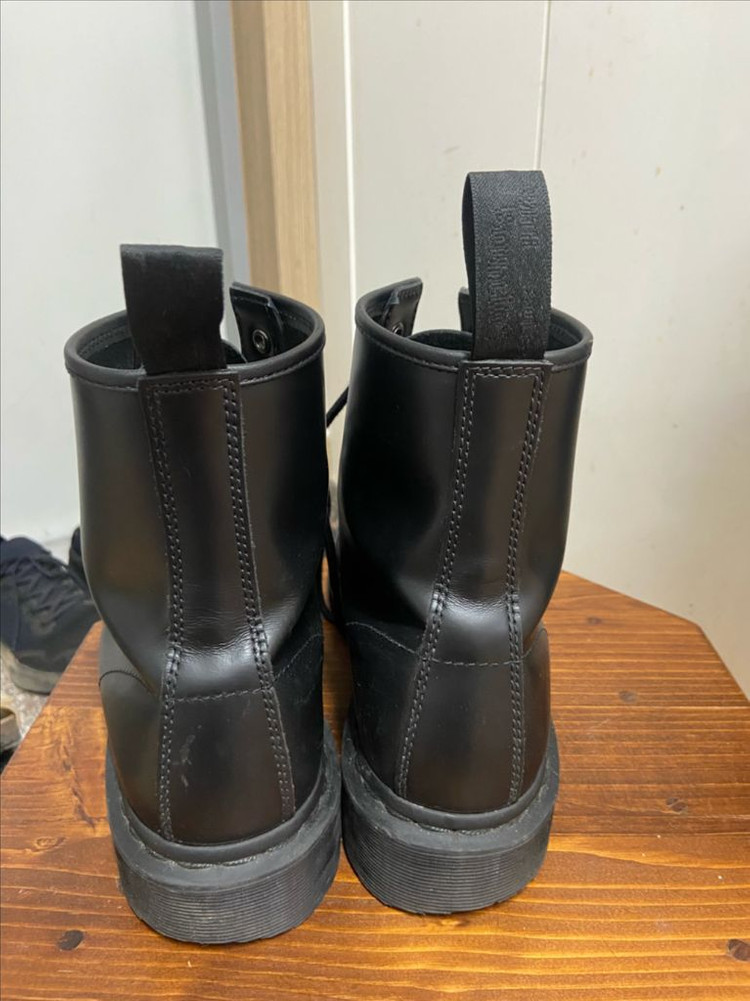 닥터마틴 1460 모노 블랙 워커 UK9 (280mm) 이미지