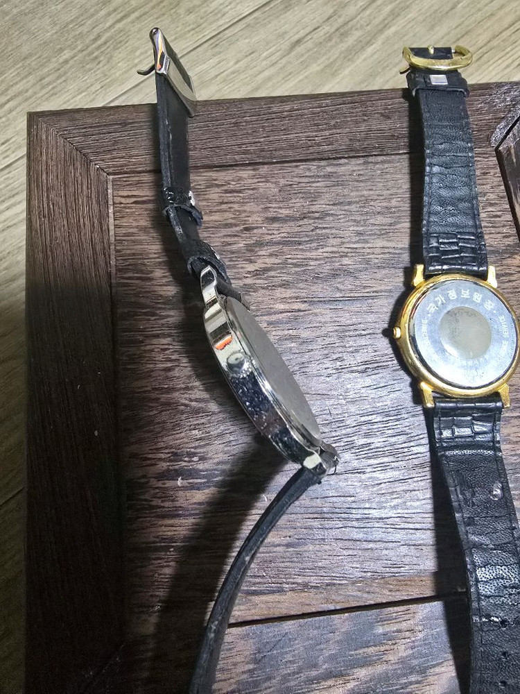 NIS 절대시계 2종 세트--4