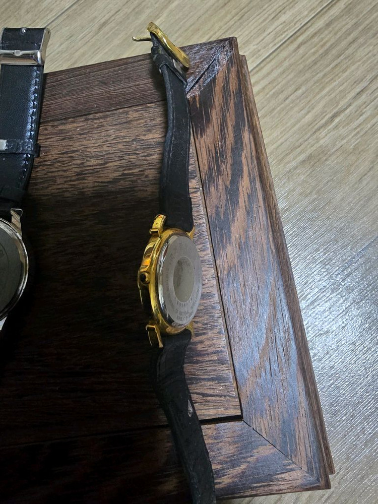 NIS 절대시계 2종 세트--5