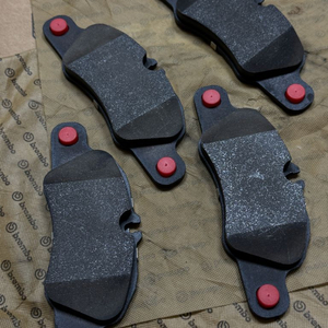 포르쉐 718S (2.5) 브렘보 전륜 브레이크패드