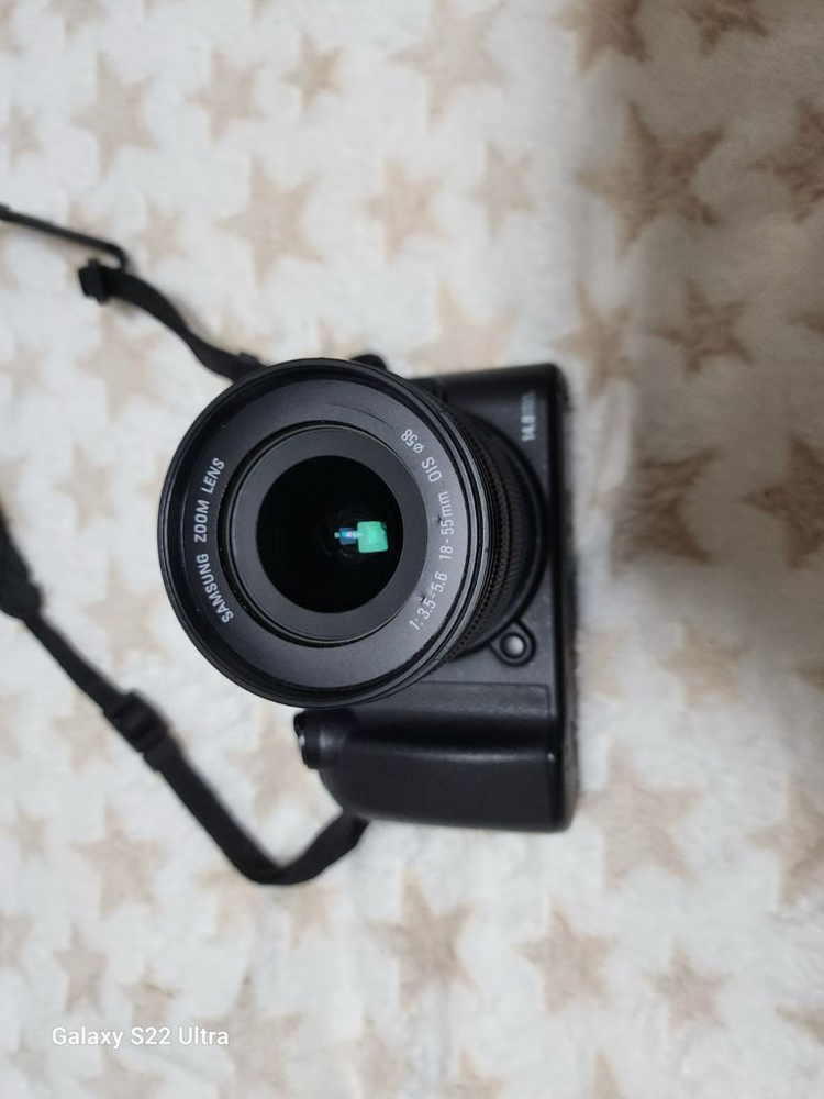 [디카] 삼성 미러리스 카메라 NX10 디지털카메라 빈티지디카.메모리32G.밧데리.충전기--1