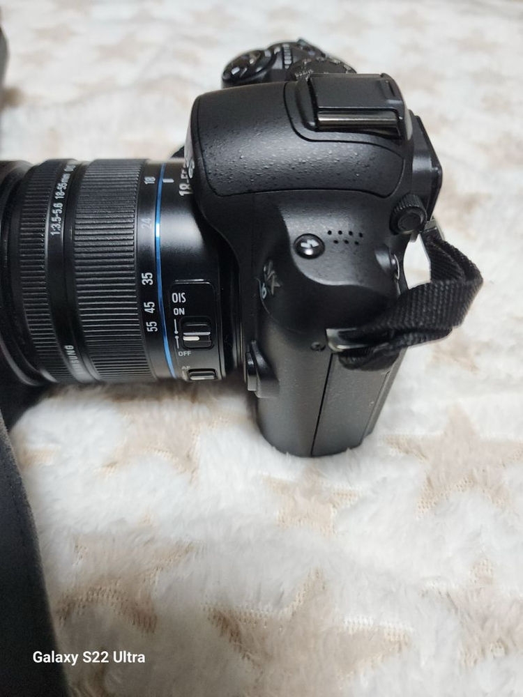 [디카] 삼성 미러리스 카메라 NX10 디지털카메라 빈티지디카.메모리32G.밧데리.충전기--4