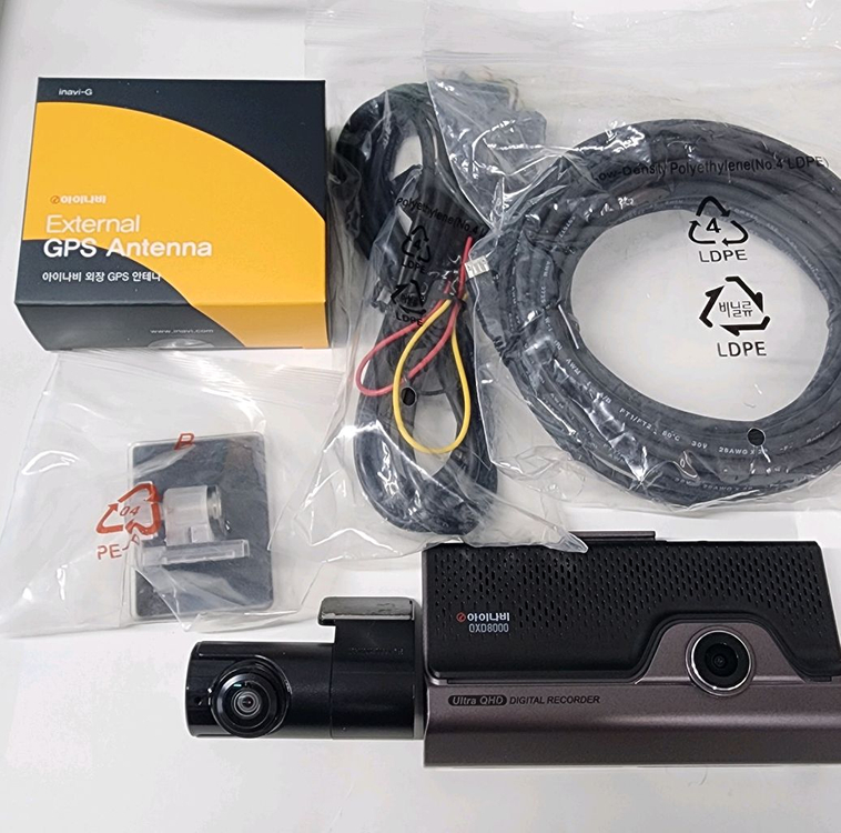 (무료설치 18만)아이나비 QXD8000 정품 GPS안테나,64기가 풀세트 블랙박스--0