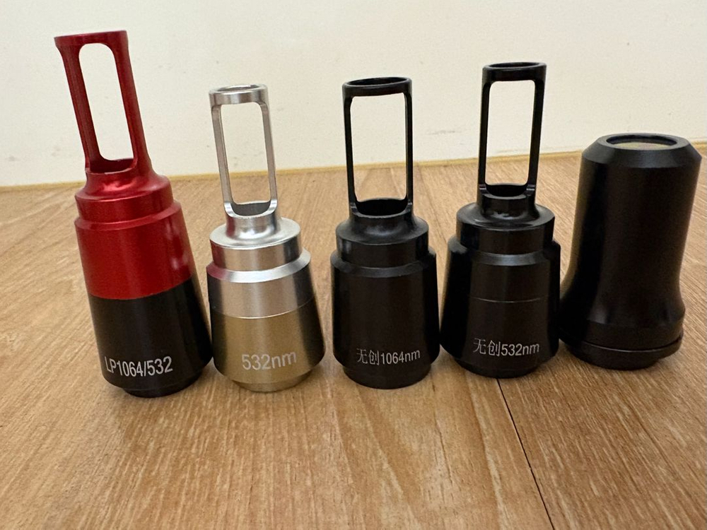 피코 눈썹문신제거 토닝 레이저기기 이미지