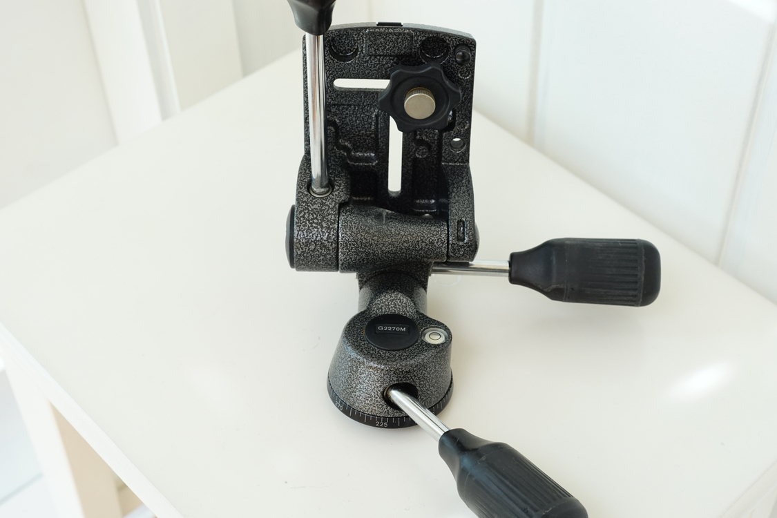 짓조 로우프로파일 3way 헤드 GITZO G2270M 판매--5