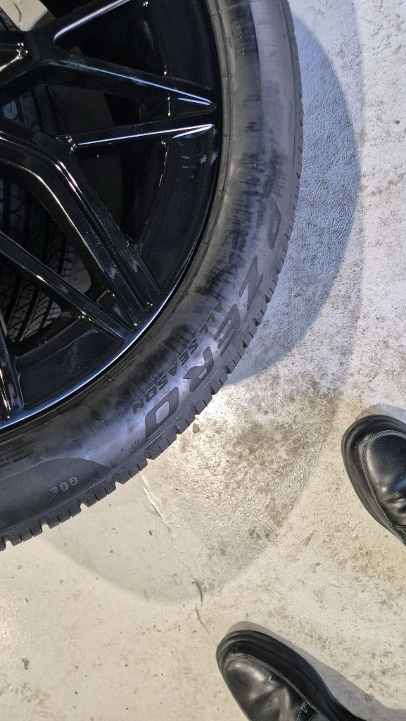 제네시스 G90 19인치 순정휠 타이어 세트--6