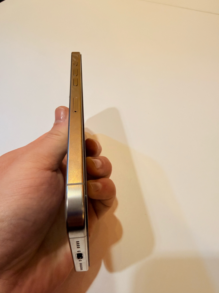 아이폰16프로맥스256자급제 ss급 풀박스--1