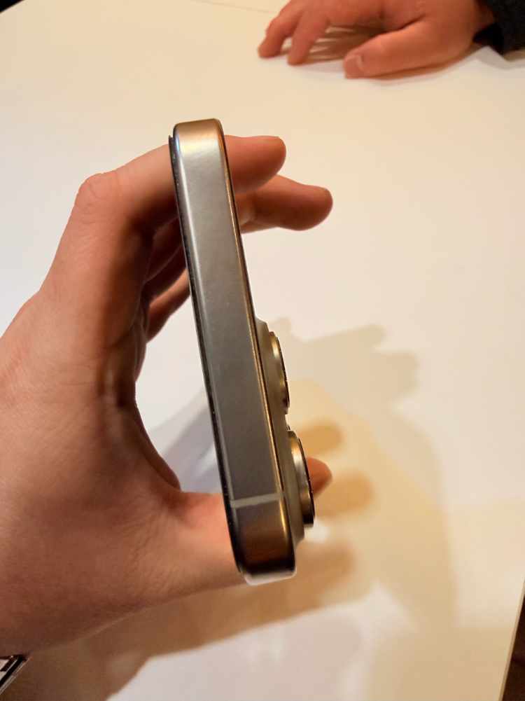 아이폰16프로맥스256자급제 ss급 풀박스--4