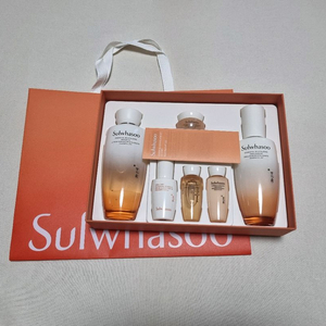 쇼핑백동봉) 설화수 NEW 자음2종 세트 에센셜 데일리 세트