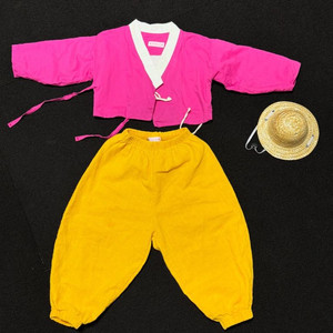 아이니니 한복xs 이미지