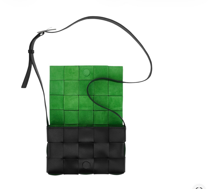 보테가 베네타 레더 카세트백 블랙 패러킷--5