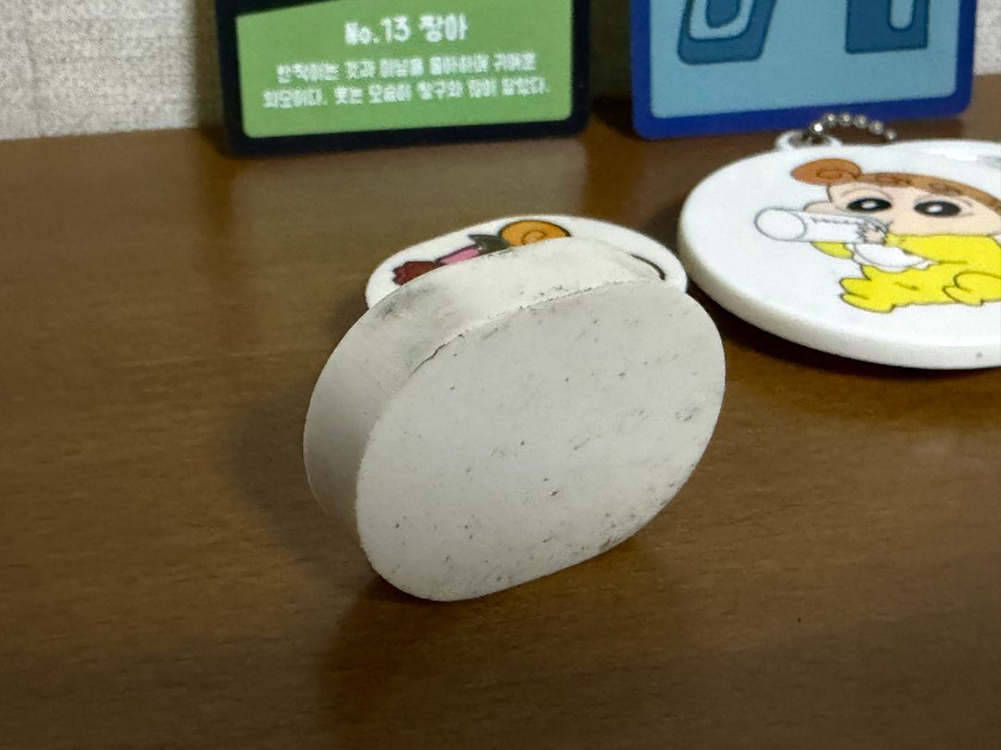 짱구는 못말려 짱아 굿즈 일괄 액션카드, 지우개, 거울 세트--3